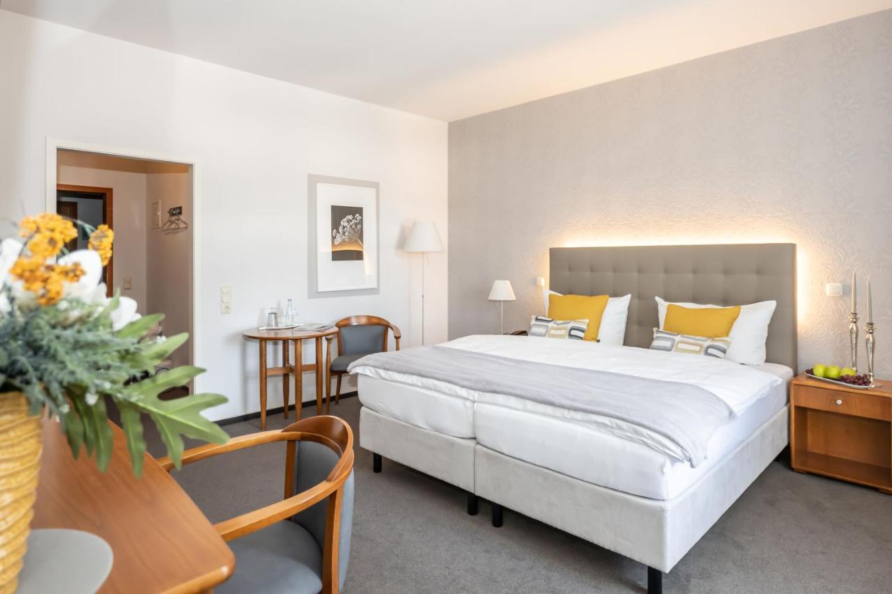 Hotel Moritz An Der Elbe Zeithain Exterior foto
